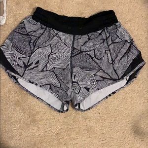 Lulu Hotty Hot shorts